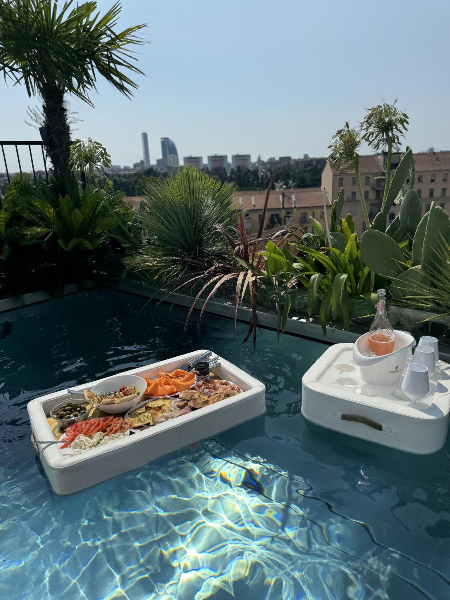 Skyjungle, Luxury Penthouse Private Pool And Spa Milan Exterior photo